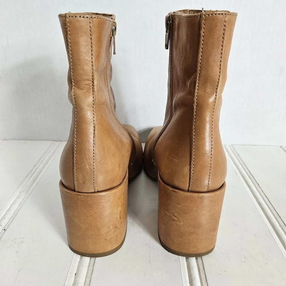 Free People Boots 39 Sienna Leather Square Toe Block Heel Cognac Brown Boho Chic